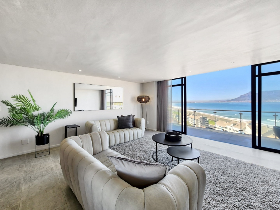 4 Bedroom Property for Sale in Waves Edge Western Cape